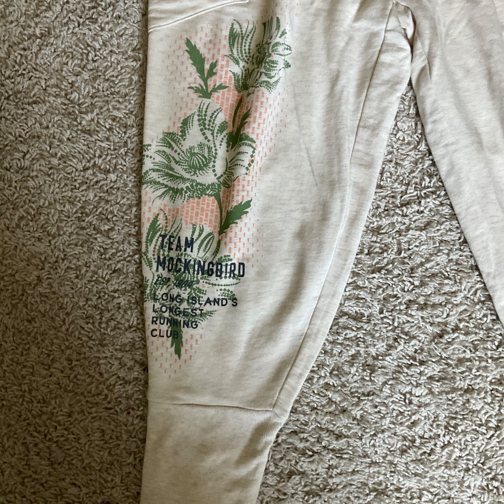ANTHROPOLOGIE DAILY PRACTICE RELAXED JOGGER. SIZE: S. IVORY. - Picture 10 of 10